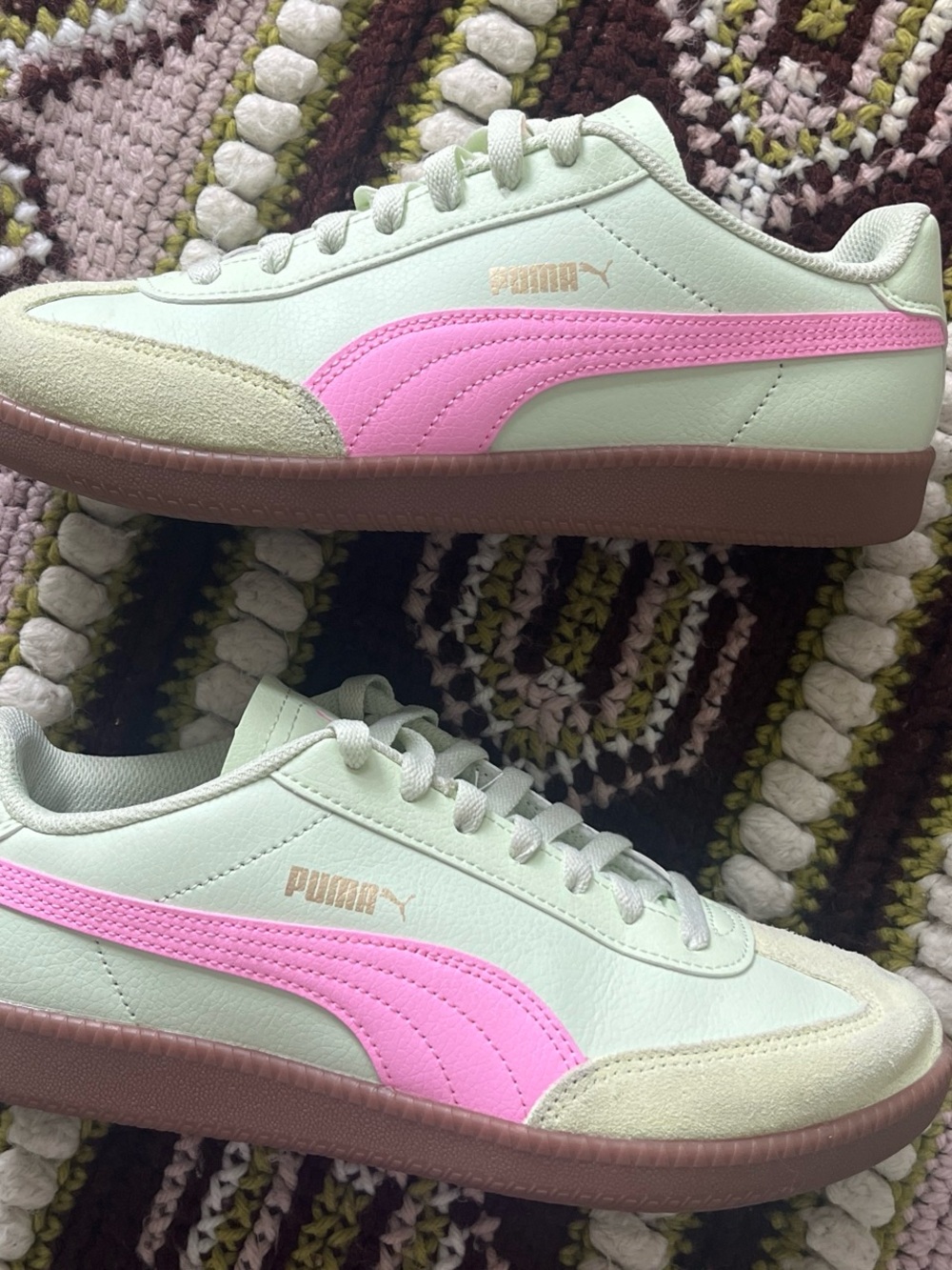 Puma Mint Green & Pink Women's Low-Top Sneakers